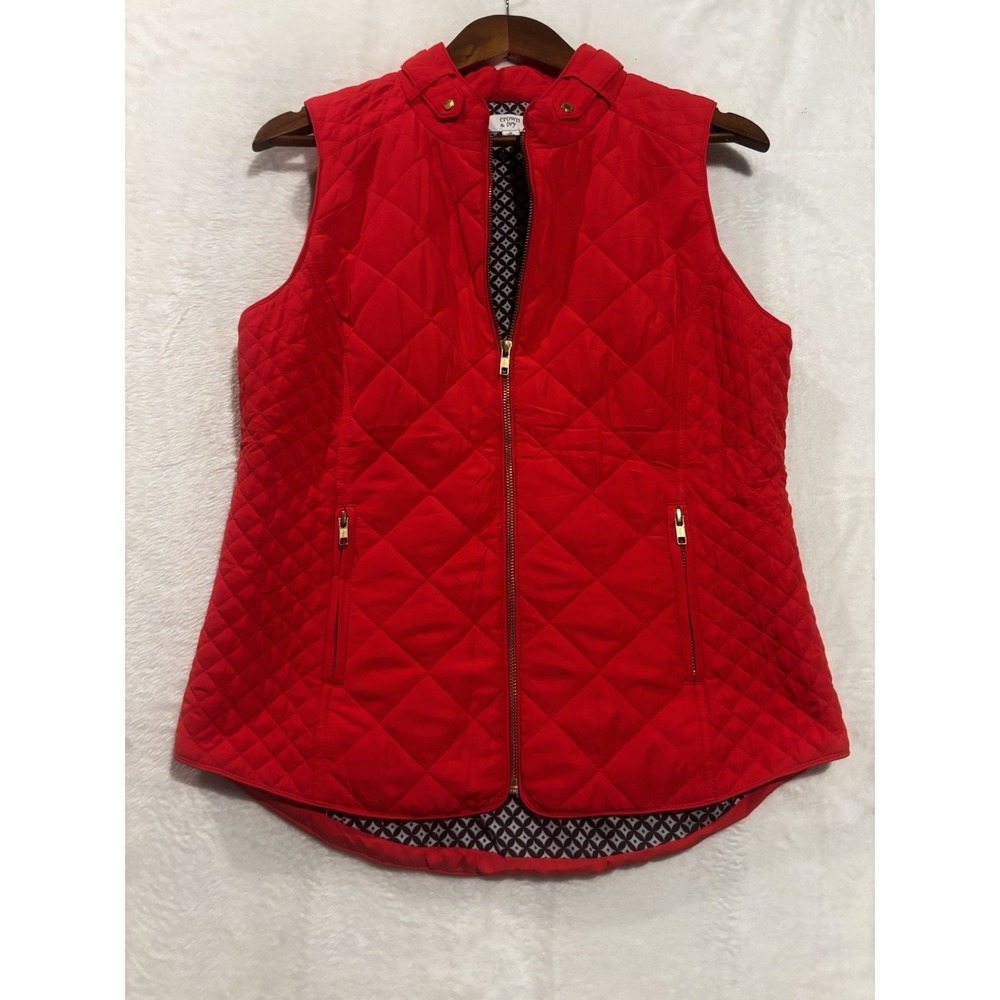 Crown & Ivy Quilted Vest Medium  Red w/ Navy Print‎ Lining Full Zip Holiday Gold